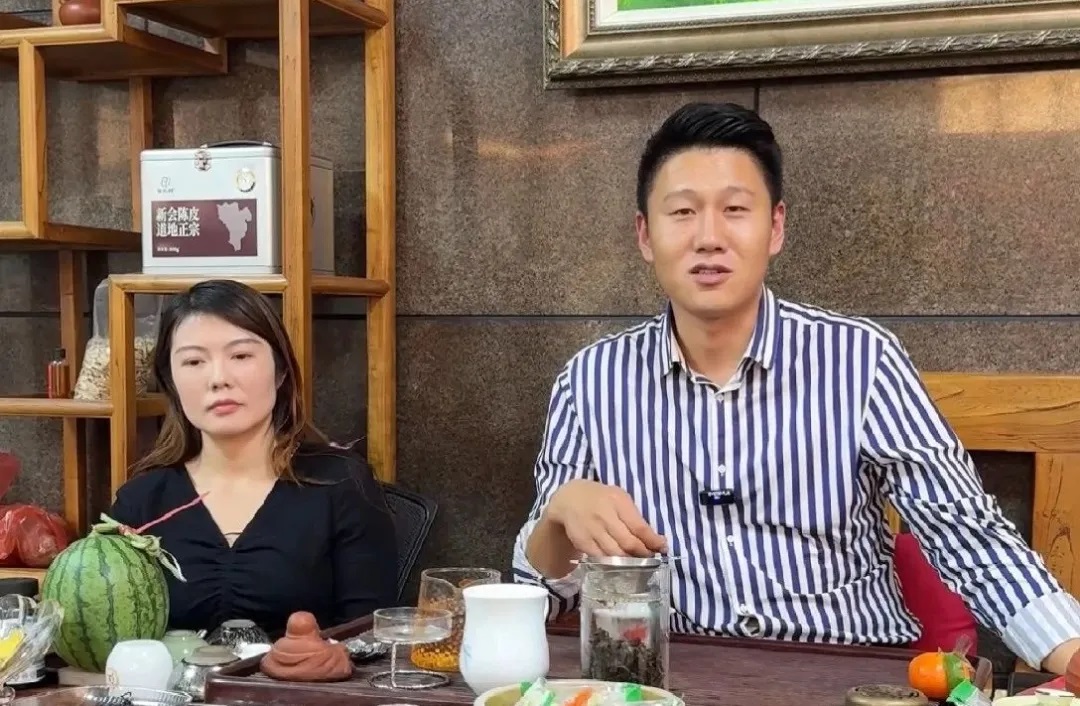 90后夫妻創(chuàng)業(yè)傳奇，四年能賺五套房，背后原因揭密！